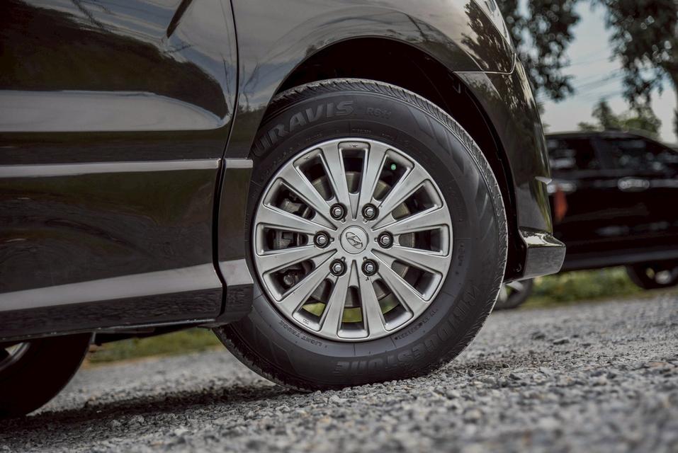 HYUNDAI H-1 Deluxe ปี 2016 16