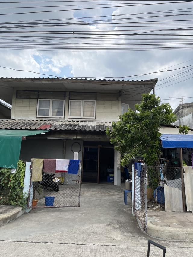 ขายที่ดินพร้อมบ้านเดี่ยว 2ชั้น 2