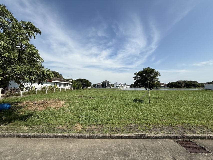 ขายที่ดินเปล่า 273 ตรว. ม.กฤษดานคร 21 บางนา กม6. แปลงสวย ติดทะเลสาบ 180 องศา ใกล้ Mega บางนา 2