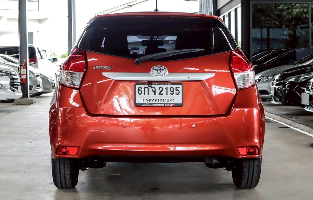 TOYOTA YARIS 1.2J 15