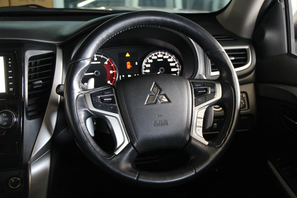 รหัสรถ TKG4541 MITSUBISHI PAJERO 2.4 GT PREMIUM ปี 2017