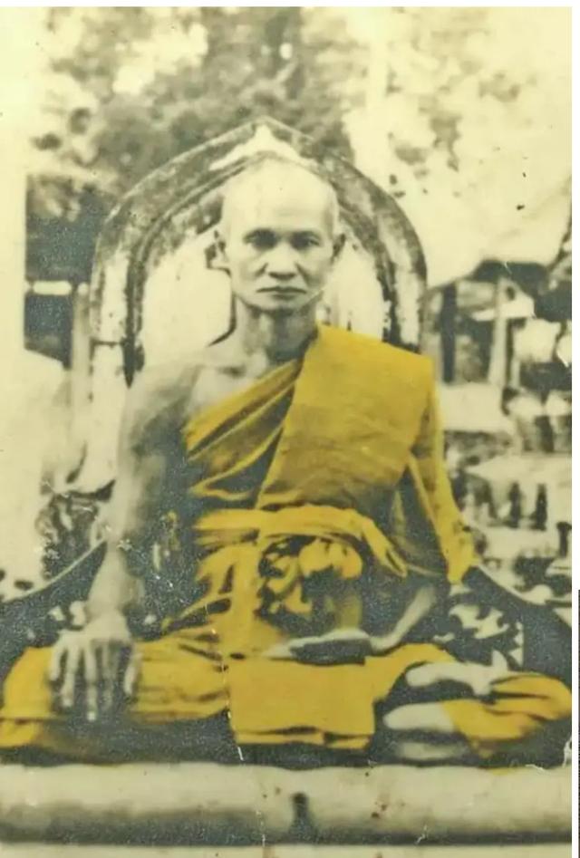 พระปิดตาหลวงปู่เหล็ง วัดแหลมสุวรรณาหลาม ท่าฉลอม จ.สมุทรสาคร