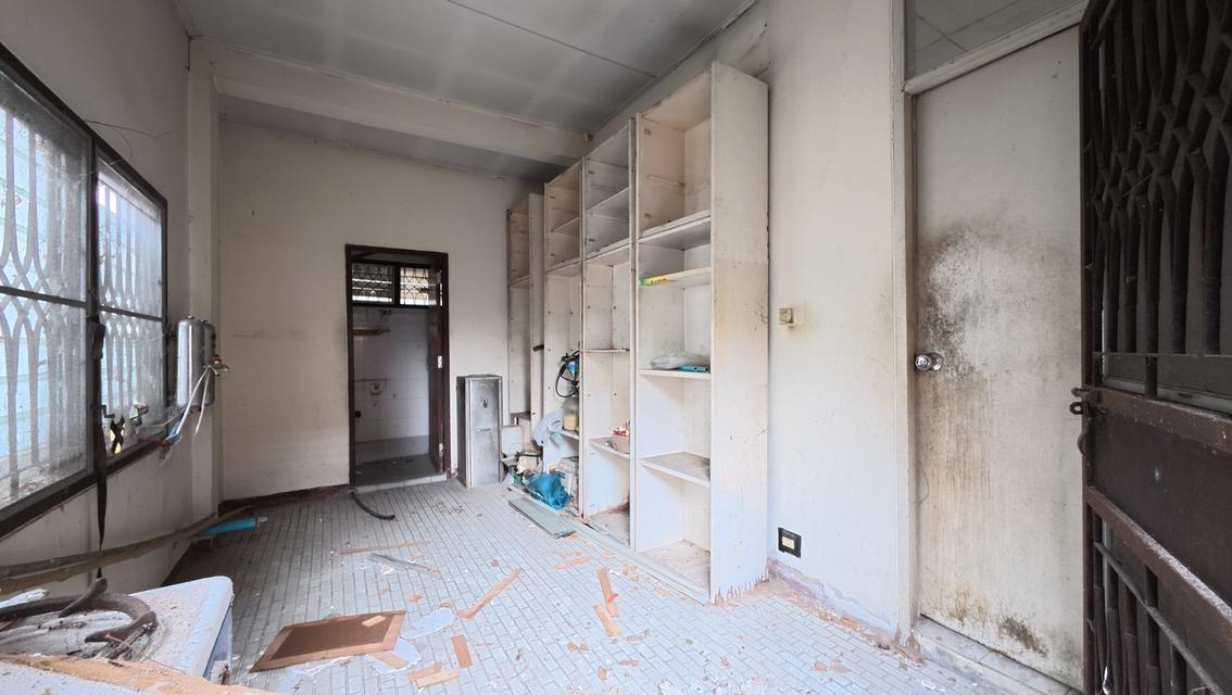 ที่ดินพร้อมสิ่งปลูกสร้าง ซอยสี่ไชยทอง 18 ถนนแจ้งวัฒนะ ต.บางตลาด อ.ปากเกร็ด จ.นนทบุรี 13