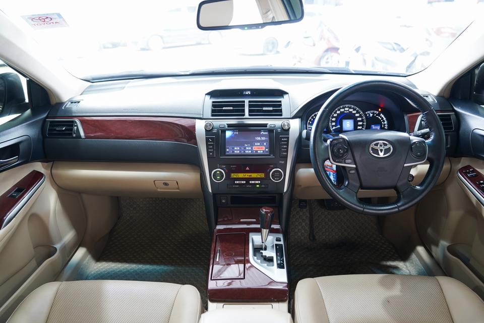 TOYOTA CAMRY 2.5 G AT ปี 2012 จด 2012 สีเทา 4