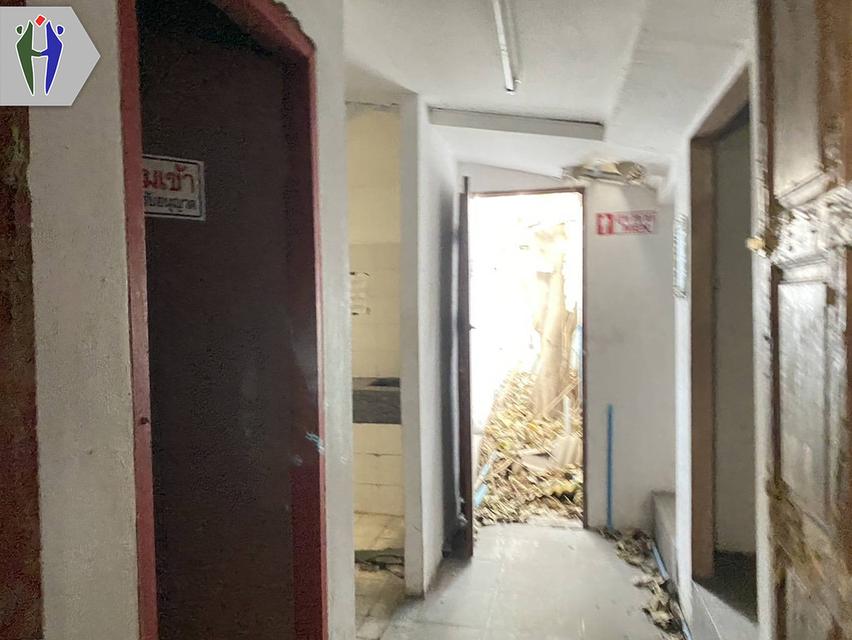 ร้านพัทยาใต้ สายสาม ทำธุรกิจได้ 6