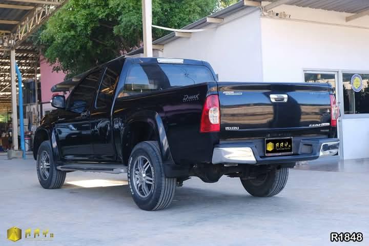 ขาย Isuzu D-Max สีดำ 6