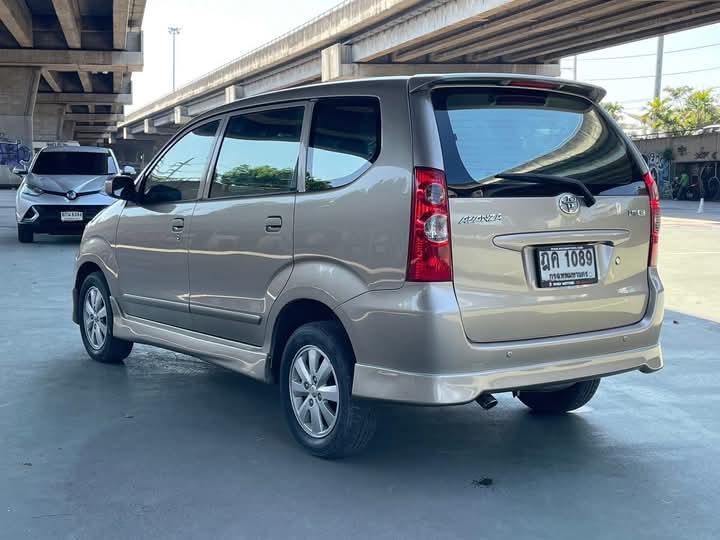 Toyota Avanza ราคาถูก 5