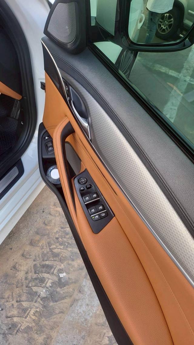 รหัสรถ 67GG9191 🔥 #BMW #530e M Sport (G30) ปี 2018 🔥 มือเดียวป้ายแดง ไมล์น้อย ออฟชั่นเต็ม รูปที่ 7