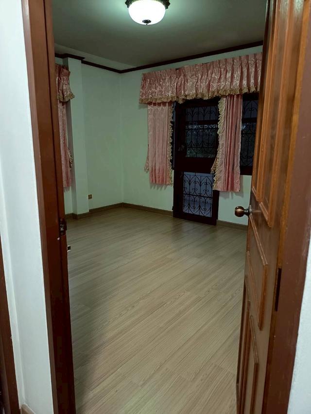บ้านเดี่ยว125ตรวกฤษดา26 สนามกอล์ฟโพเมลโล นครชัยศรีมีสนามกอล์ฟในหมู่บ้าน 6