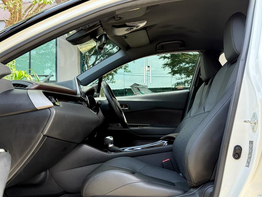 2021 TOYOTA CHR HV HI รถมือเดียวสภาพป้ายแดง รถวิ่งน้อยเพียง ( 78,000 กม ) รถไม่เคยมีอุบัติเหตุครับ 13