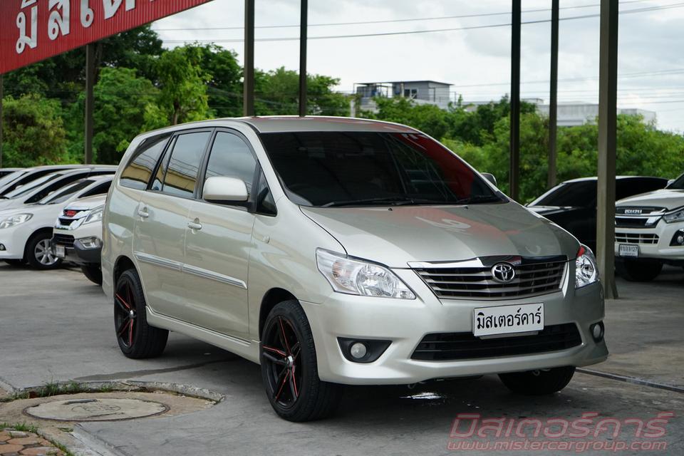 2012 TOYOTA INNOVA 2.0 G OPTION