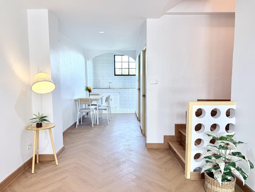 หมู่บ้านสินทองร่มเกล้า 28 7