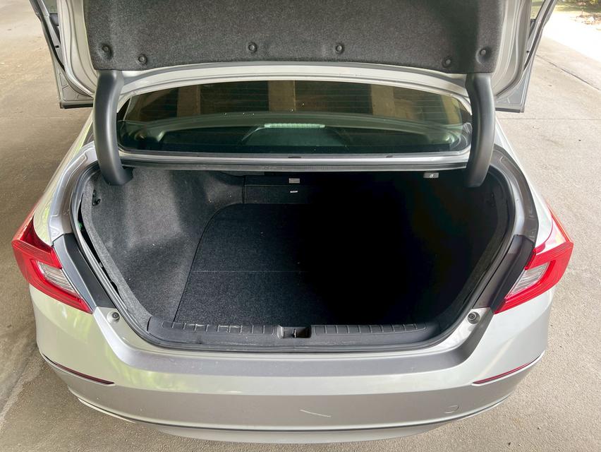 ขายรถ Honda Accord 2.0 Hybrid ปี 2020 สีเทา เกียร์ออโต้ 20