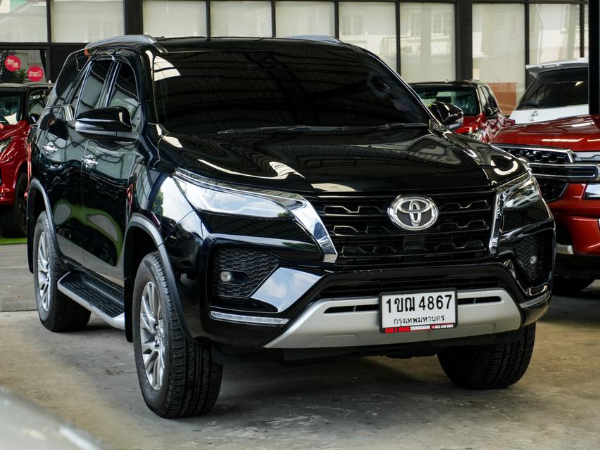 Toyota Fortuner MC 2.4V ปี2020