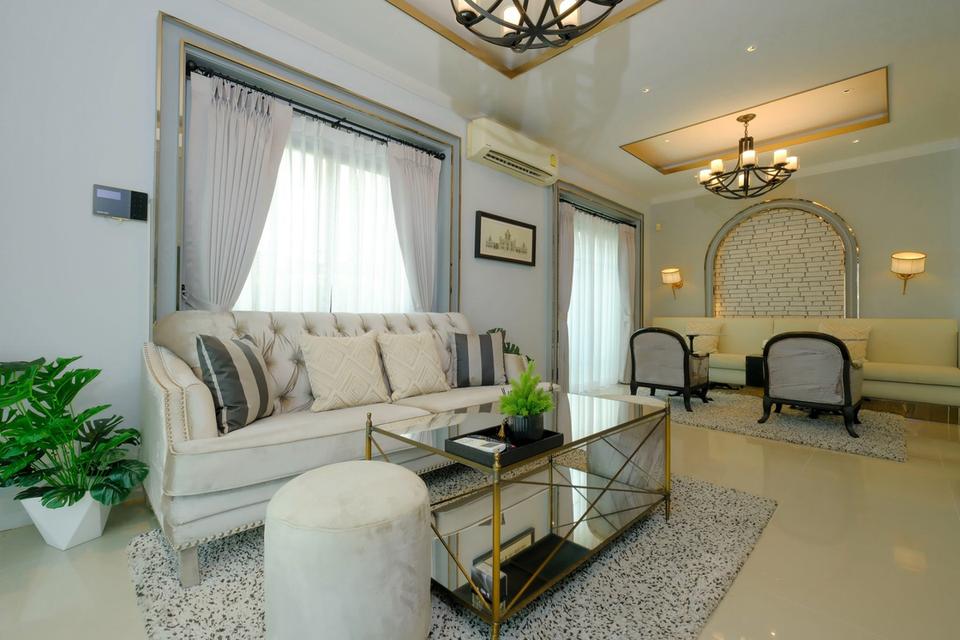 บ้านเดี่ยว หมู่บ้านเดอะริโคเรสซิเดนซ์  รามอินทรา  จตุโชติ 12