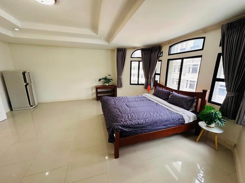TOWNHOME สุขุมวิท ซอย 3 ใกล้มหาวิทยาลัย น้องๆนักศึกษาอยากจะหารกันเพื่ออยู่ หรือมองหาทำเลดีๆ สำหรับทำธุรกิจปล่อยเช่าAirbnb  13