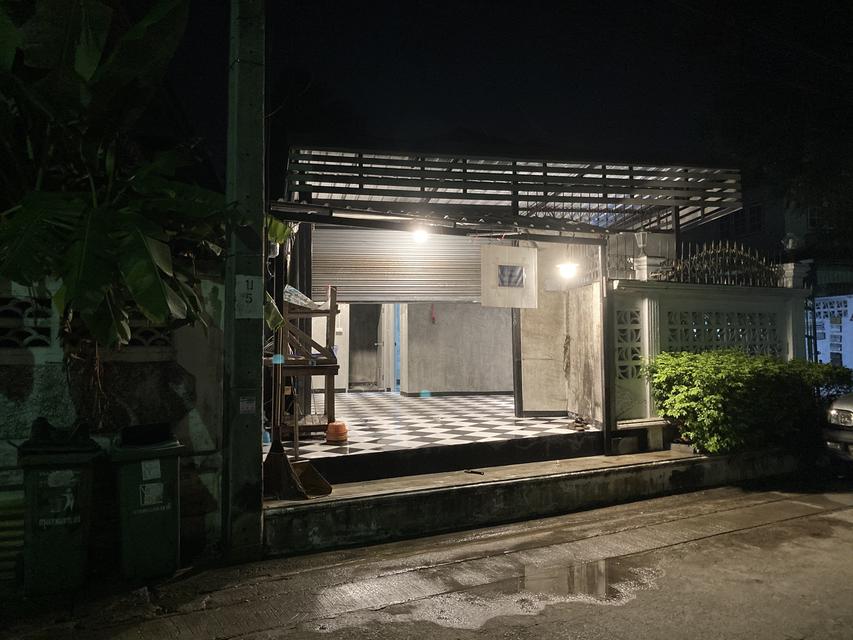 บ้านเช่าทั้งหลัง4500ย่านพระรามสอง แสมดำทำเลดี 6