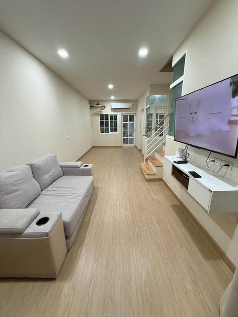 P695 ให้เช่าทาวน์เฮ้าส์ โกลเด้น ทาวน์ รามอินทรา-วงแหวน Golden Town Ramintra-Wongwaen 3