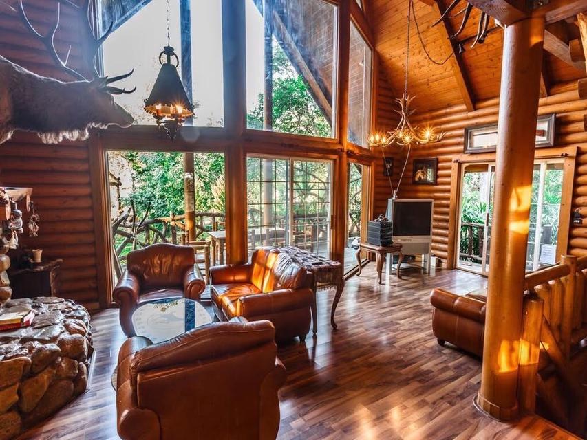 Boutique hotel and resort for sale at a very special price. Can be converted into a private residence, ready to move in, with stunning mountain views. 3