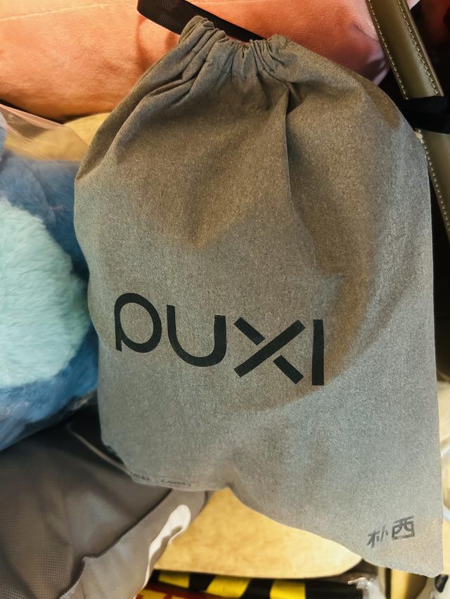 รองเท้า Puxi สีครีม