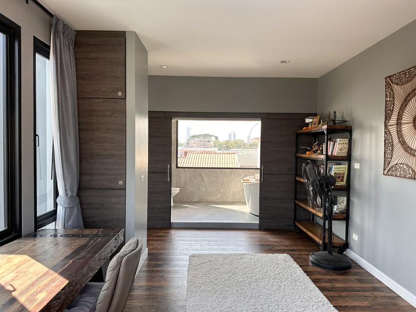 บ้านเดี่ยว3ชั้นลาดพร้าว 6