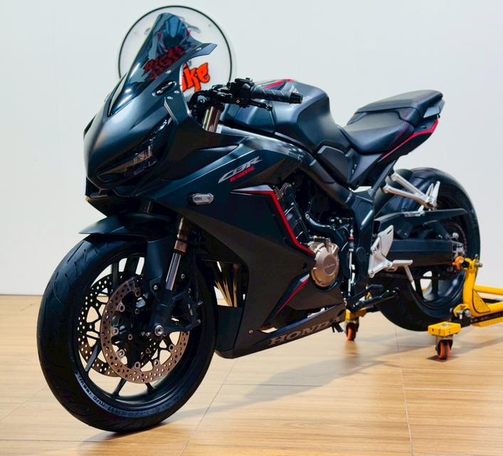 CBR650R 4