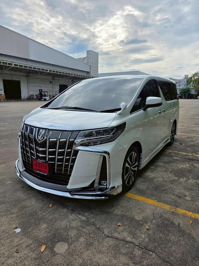 Toyota ALPHARD 2.5SC PACKAGE สีขาว ปี 2020 ไมล์ 22,000 กม.