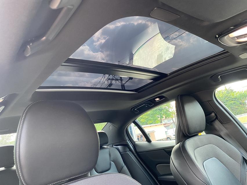 Volvo S60 T8 Recharge Ultimate Dark 2024 รูปที่ 11