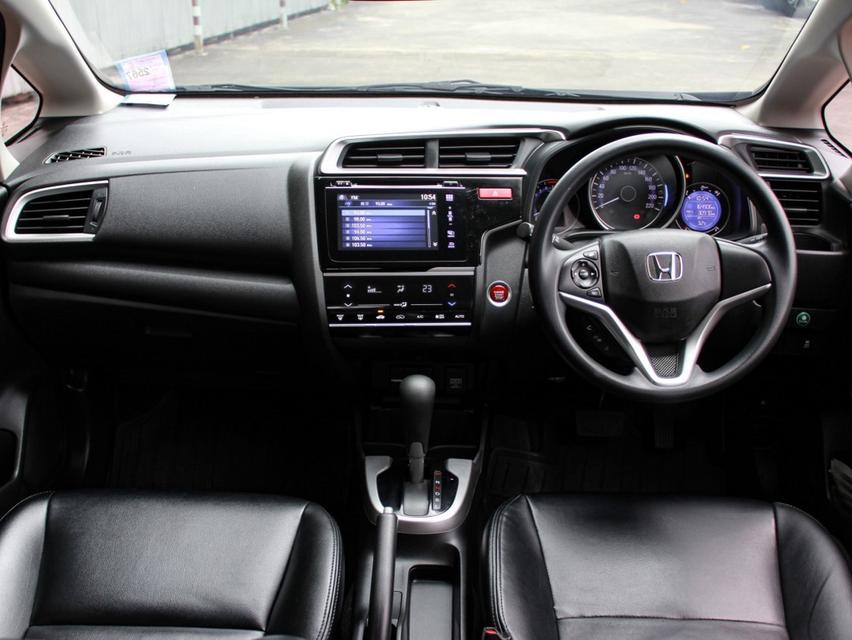 Honda Jazz 1.5 V Plus i-VTEC ปี2015 10