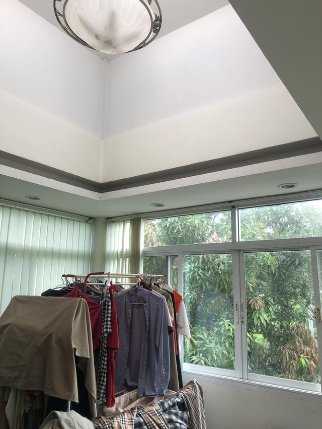 บ้านเดียว 2 ชั้นพร้อมสระว่ายน้ำ 18