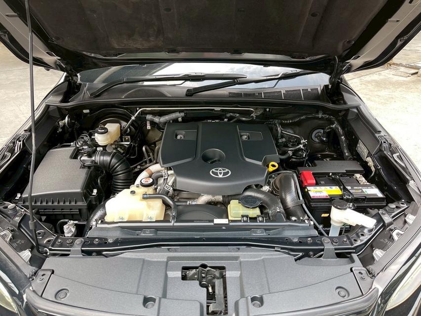 TOYOTA FORTUNER  15