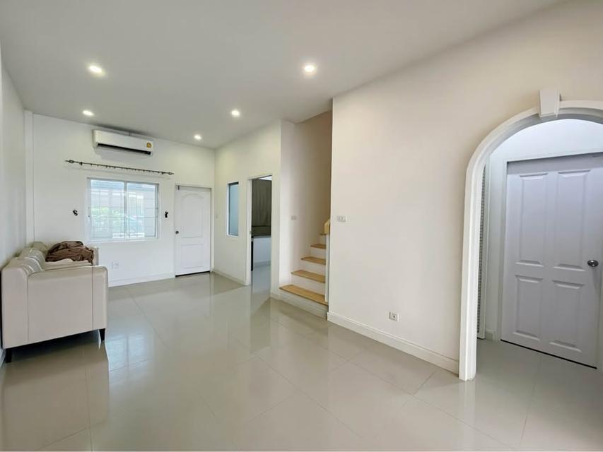 ทาวน์โฮม 4 ห้องนอน วงแหวน ลำลูกกา คลอง 5 ให้เช่า 2