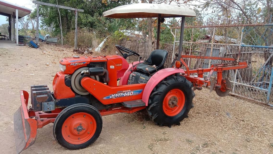 รถไถ Kubota KRT140 มือสอง 2