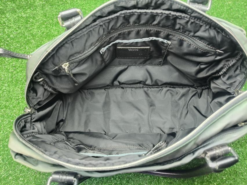 Tumi Voyageure Geneva Carry All 7