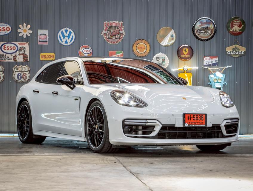 PORSCHE PANAMERA 2.9 4E-HYBRID SPORT TURISMO 2022 สีเดิมๆทั้งคัน ไม่เคยชน