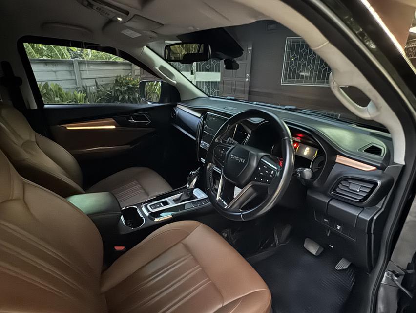 รถบ้านมือเดียว เข้าศูนย์ตลอดการใช้งาน ISUZU MU-X 1.9 ULTIMATE AT 2WD รุ่นท็อป ปี2022 9
