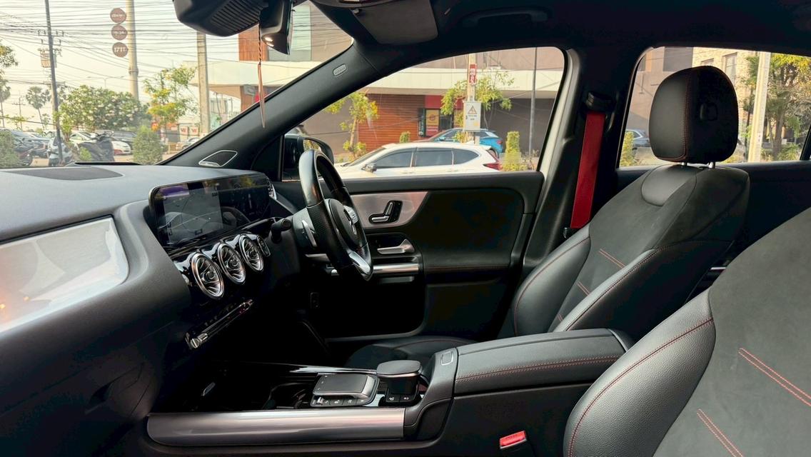 รหัสรถ KPV4747 2022 Benz AMG GLA35 4MATIC สีขาว รูปที่ 10