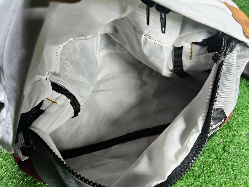 Undefeated Backpack  สอบถามก่อนได้ครับ รูปที่ 9