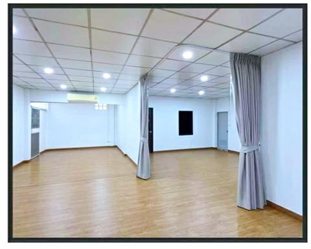 ให้เช่า บ้านเดี่ยว 2 ชั้น รีโนเวทใหม่ 260 ตร.ม. 65 ตร.วา.MRT โชคชัย 4 3.1 กม.5นอน นาคนิวาส40-48 6