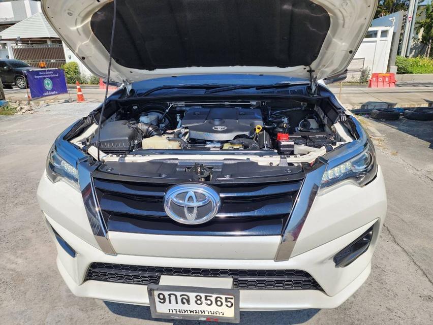 ขาย Toyota Fortuner 2.8 TRD 4wd ปี18 18