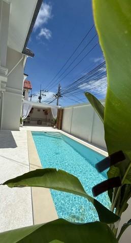 ขายบ้าน 2 ชั้น Pool Villa บางละมุง พัทยา 71 ตร.วา ใกล้โรงเรียน Satit ครัวไทยยุโรป สระส่วนกลาง 4