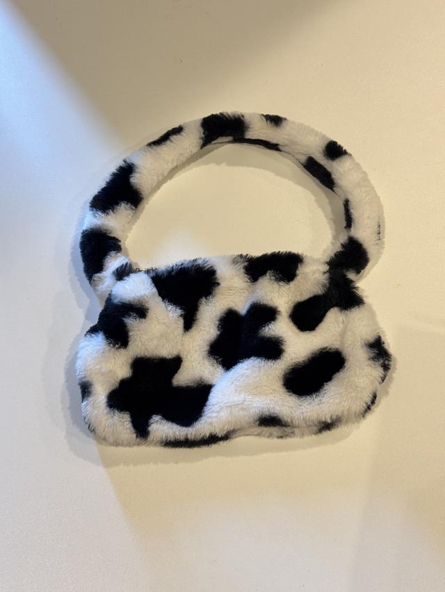 กระเป๋าถือลายน้องวัว น่ารักมาก 5