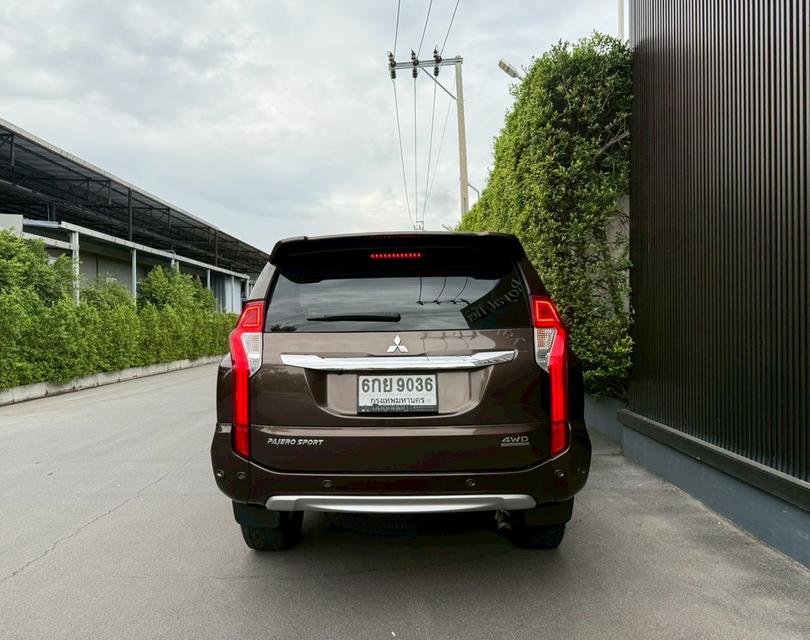 Mitsubishi Pajero 2.4GT 4wd ปี17