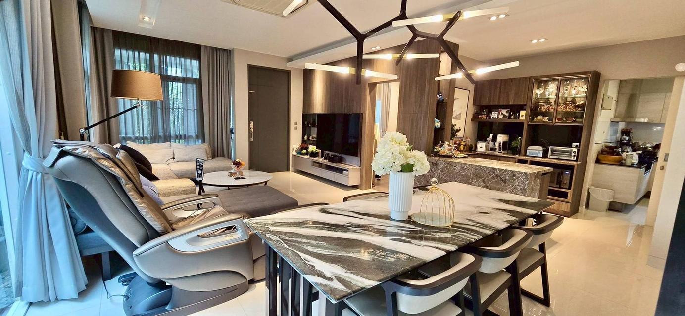 บ้านเดี่ยว มัณฑนา ร่มเกล้า ศรีนครินทร์ 11