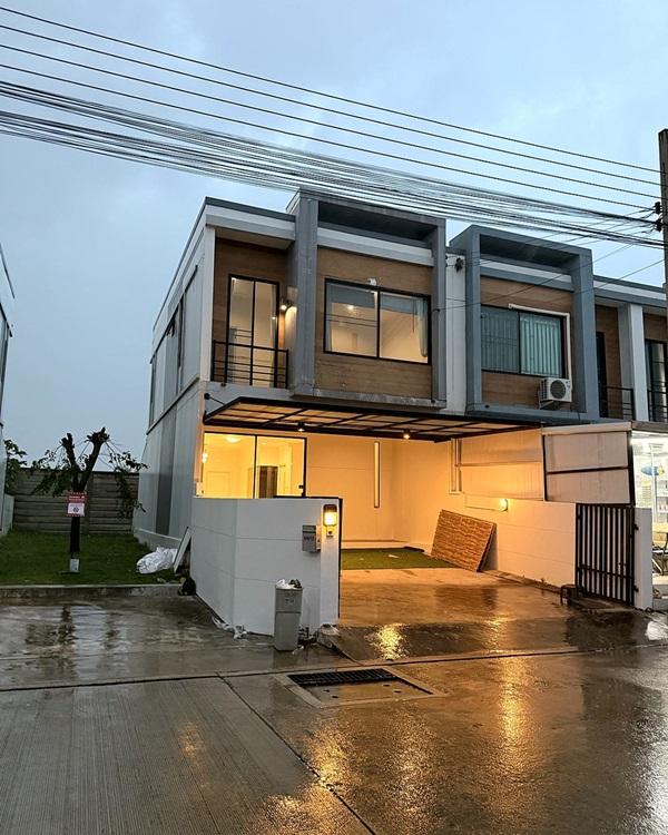 ทาวน์โฮมหลังมุม พร้อมเข้าอยู่ 26.6 ตร.ว 2.59 ล้านบาท 4ห้องนอน 3ห้องน้ำ ฟรีโอน โทร 065-6298798 รูปที่ 6