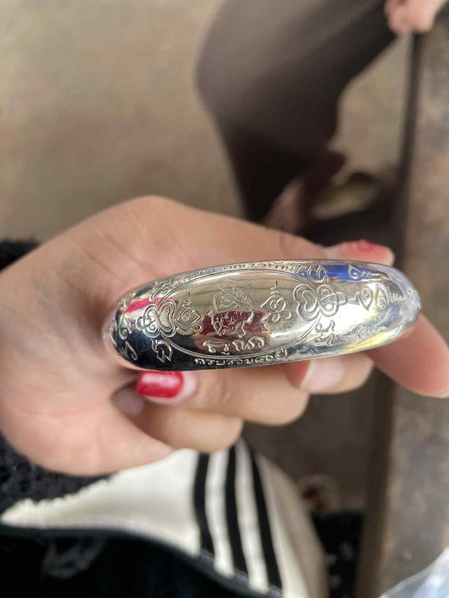 กำไลหลวงพ่อคูณปี80เนื้อเงิน&เนื้อเงินชุบทอง รูปที่ 2