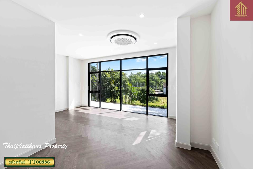 The Zenith เดอะ ซีนีธ วังทองหลาง 12