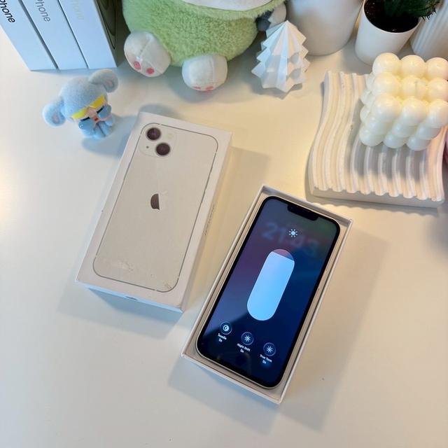 iPhone 13 7
