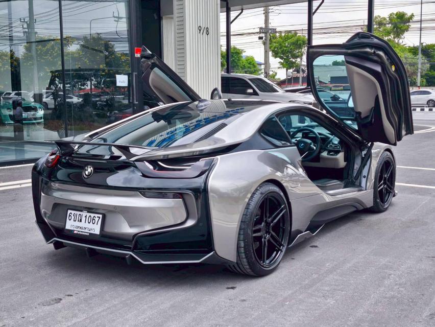 รหัสรถ KPV53 2018 BMW i8 1.5 HYBRID Pure Impulse สีดำ WRAP สีน้ำตาล 16