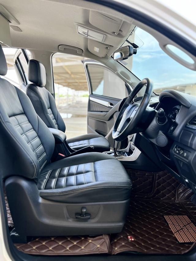 Isuzu Mu X 1.9 DA DVD Navi The Onyx ปี 2019 รถมือเดี่ยวเดิมๆ 10